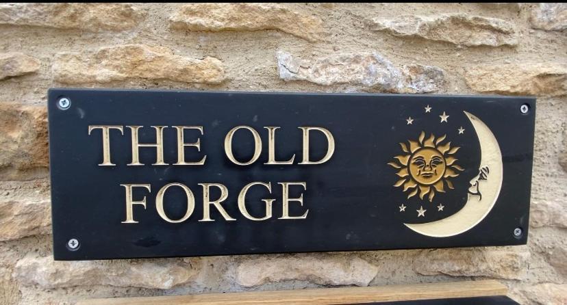 Folly Cottage & The Old Forge Colerne Esterno foto