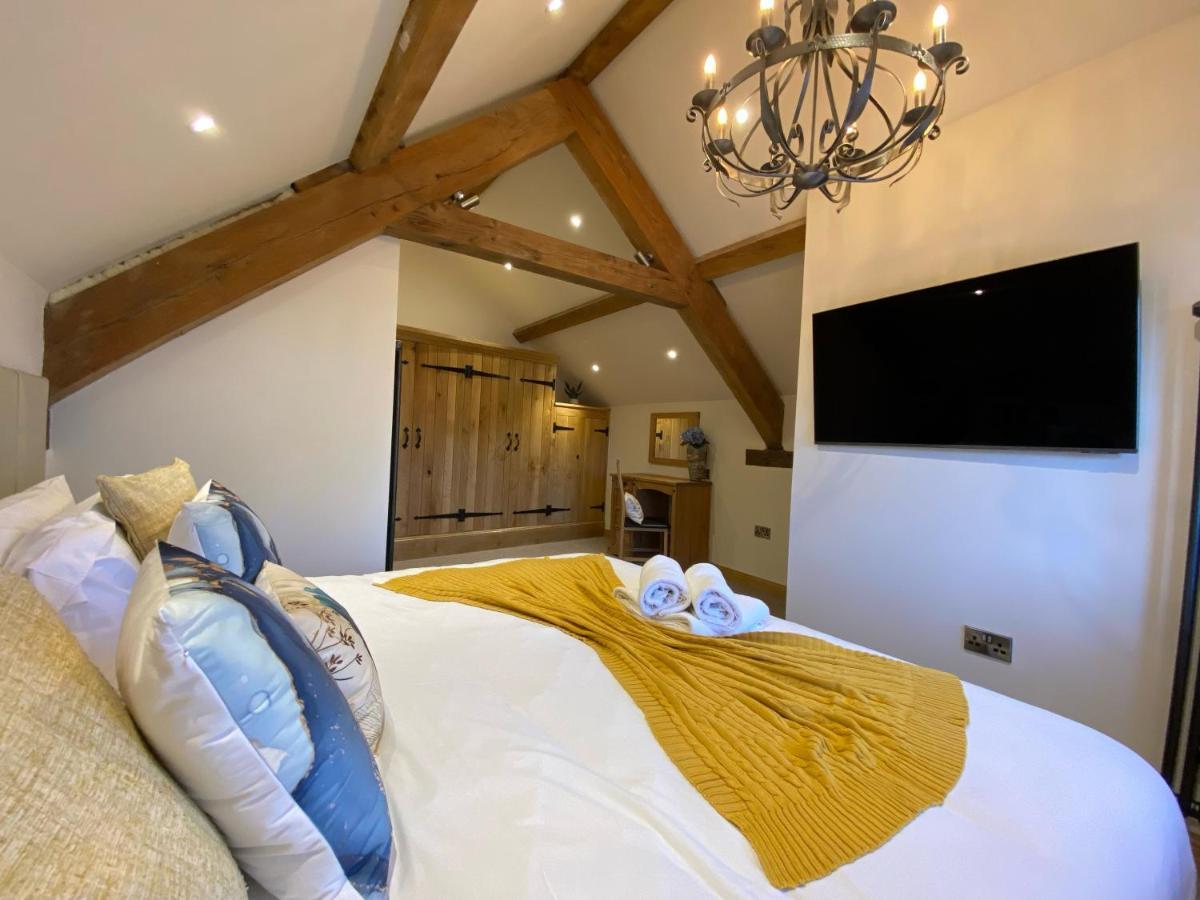 Folly Cottage & The Old Forge Colerne Esterno foto